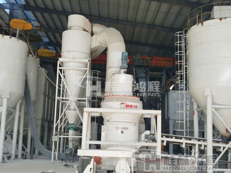 400目雷蒙磨粉機(jī) 擺式磨粉機(jī) 400目雷蒙磨粉機(jī) HC1500擺式磨粉機(jī)