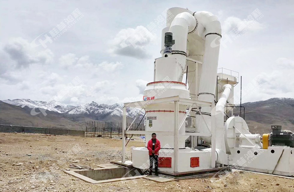 瀝青加煤混合HC1700擺式磨粉機(jī)生產(chǎn)線北京客戶(hù)接線開(kāi)機(jī)生產(chǎn)